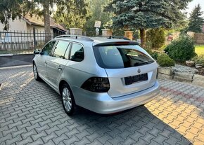 Volkswagen Golf 2,0 TDi Comfortline Variant nafta - 6