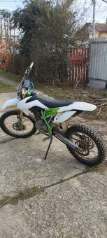 CROSS 250 ccm - 6