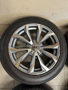 VW ALU 215/55R17 KOMPLETY LETNÍ PIRELLI - 6