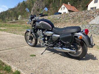 Triumph Thunderbird 900 - 6