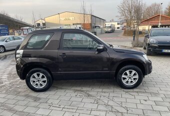 Suzuki Grand Vitara 1.6i 4X4 benzín 78kw - 6