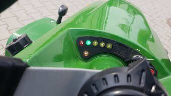 Dětský čtyřtaktní zahradní traktor s přívěsem 110ccm zelený - 6