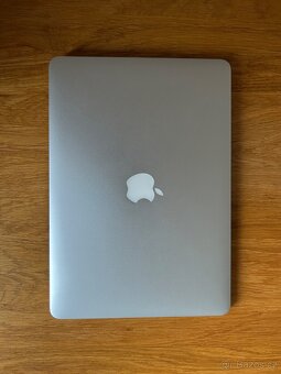 Apple Macbook Air 13,3 - 6