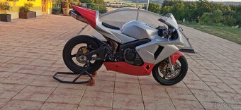 Honda CBR 600 RR - 6