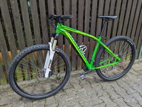 Specialized Rockhopper 29" L - 6