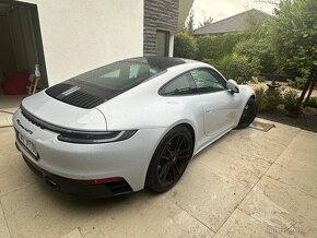 Porsche 992 Carrera 4GTS - 6