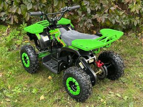 DĚTSKÁ ATV vzor HUMMER 1000W LITHIUM AE004 - 6