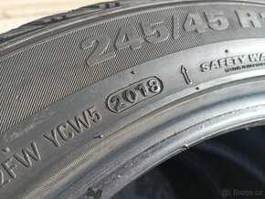 245/45/19 Kumho zimní pneu 2ks - 6