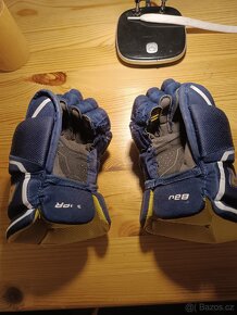 Hokejka Bauer Flex 20 PRAVÁ RUKA DOLE, rukavice yth 9" - 6