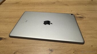 Apple iPad Pro 32GB, příslušenství, 2800Kč - 6