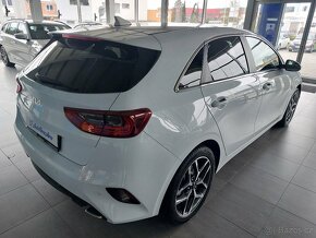 Kia Ceed 1.5 T-GDI 117kW,ČR,TOP,1.MAJITEL,ZÁRUKA DO 2029 - 6