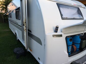 Prodám Karavan Adria Adora 613HT Klimatizace + předstan - 6