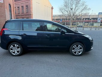 Peugeot 5008 1.6 115 kw NEJVYŠŠÍ VÝBAVA - 6