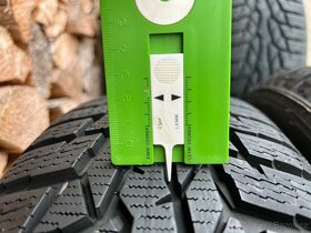 Zimní pneu - Nokian Tyres WR D4 185/60 R15 88 T XL - 6