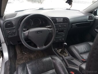 Volvo V40 1,9 TDi - 6