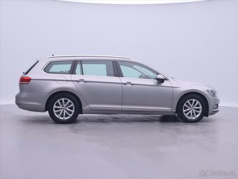 Volkswagen Passat 1,6 TDI DSG Navigace 1.Majitel (2015) - 6