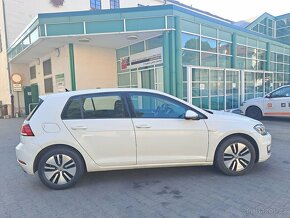 ČEZ VOLKSWAGEN GOLF 100kW 136 PS e-Golf - 6