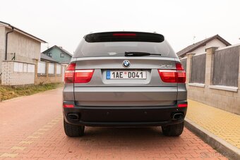 BMW X5 e70 4.8i krasny vuz po velkem servisu - 6