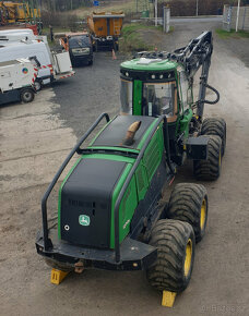 (2014) JohnDeere 1270E 8W harvestor 24t otočná kabina - 6