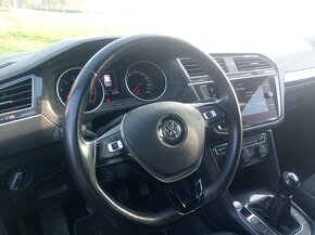 Tiguan R-line1,4 Tsi 110kw - - 6