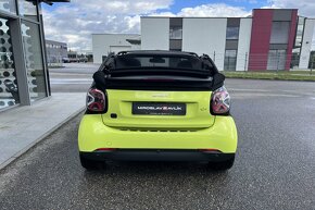 Prodám Smart Fortwo EQ Cabrio Passion JBL - 6