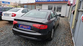 AUDI A4 B8 2.0 TDI 105 kW - 6