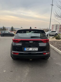 KIA SPORTAGE 1,7   Diesel - 6