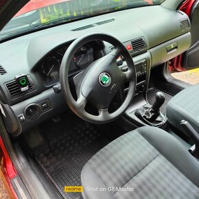Škoda Octavia 1.6  75kW Tour LPG - 6