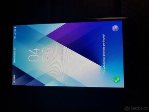 Samsung Galaxy A3 plně funkční Pěkný - 6