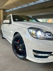 MERCEDES C300 4MATIC - 6