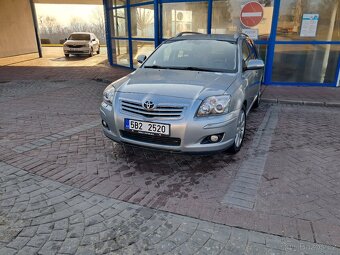 Toyota Avensis 2.2D4D - 6