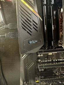 Threadripper 2990wx asus rog zenith extreme x399 - 6