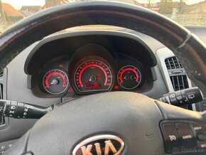 Prodam/vymenim Kia ceed 1.4 - 6