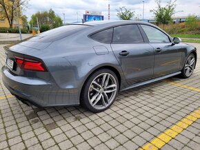 Audi S7 V8 4.0 TFSI 331KW Full výbava - 6