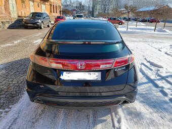 Prodám Honda Civic,1.8 benzín, Automat - 6