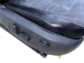 Sedačky černá kůže alcantara VW Passat B7 kombi r.v. 2012 - 6