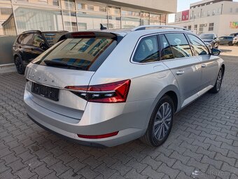 Škoda Superb 3 Combi 2.0TDI 110kW DSG 119tkm Matrix Panorama - 6