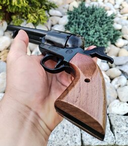 Plynový revolver Bruni Single Action Peacemaker černý cal. 9 - 6