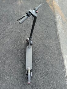 Elektrická koloběžka Xiaomi Scooter Pro 2 - 6