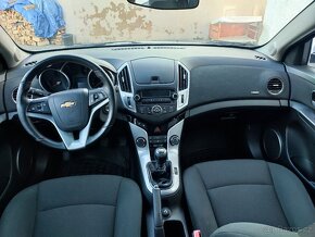 Chevrolet Cruze hatchback 1.6 91kw rv. 2013 - 6