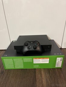 Xbox one X 1TB+ Logitech g920 - 6