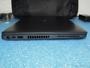 Dell Latitude 5300 13" Touch 16GB 4.Jádro 4.1GHz DDR4 512GB - 6