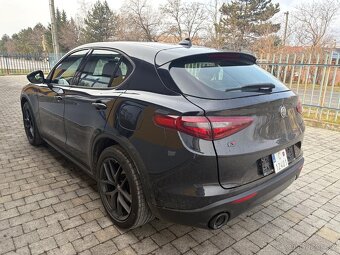 Alfa Romeo Stelvio Sprint - 6