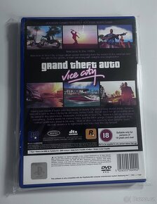 GRAND THEFT AUTO  (GTA) ps2 - 6