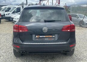 Volkswagen Touareg 3,0 4X4 V6 180kW TAŽNÉ 3.5T nafta - 6