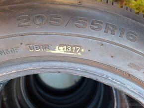 Prodám zimní pneu 205/55/16 Dunlop sport 5 - 6