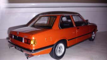 1:18 bmw 323i - 6