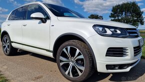 Volkswagen Touareg, 3,0 TDI V6 R_Line - 6