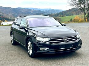 VW Passat B8 Combi 2.0 TDI DSG model 2022 - 6