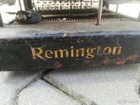 Historický psací stroj Remington, dekorace. - 6